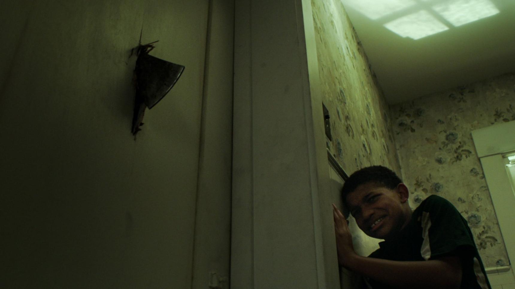 Fondo de pantalla de la película The Boy Behind the Door en Cuevana 3 gratis